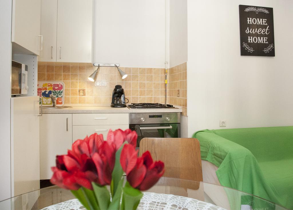 Carolyn Apartman In The Old City Apartment บูดาเปสต์ ภายนอก รูปภาพ